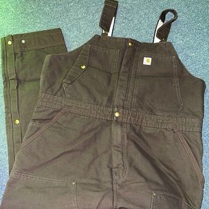 Carhartt bib overalls